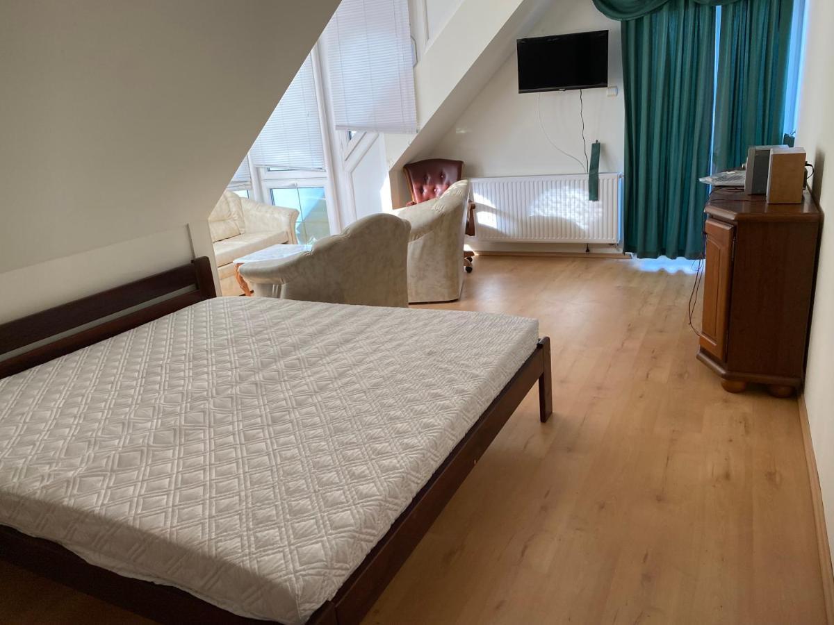 A- Villa  Balatonfüred Esterno foto