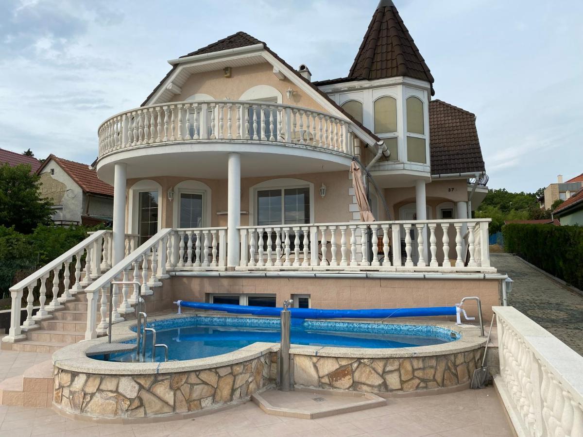 A- Villa  Balatonfüred Esterno foto